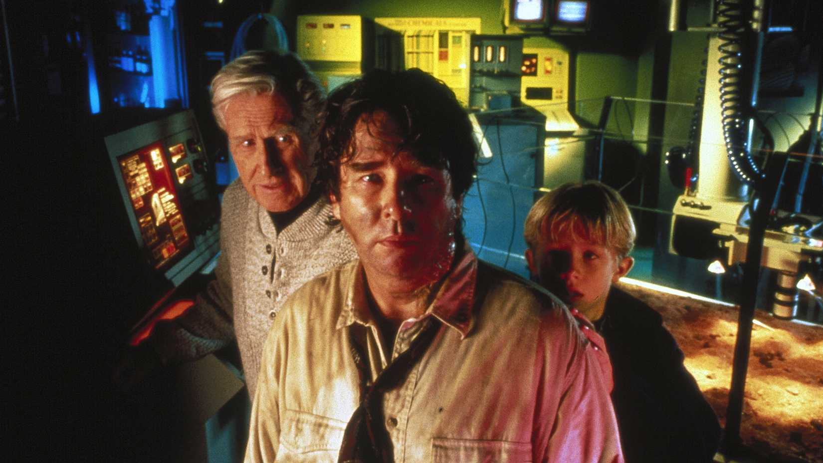 Stephen King & George RR Martin's Instant Sci-Fi Classic Is as Close to ...