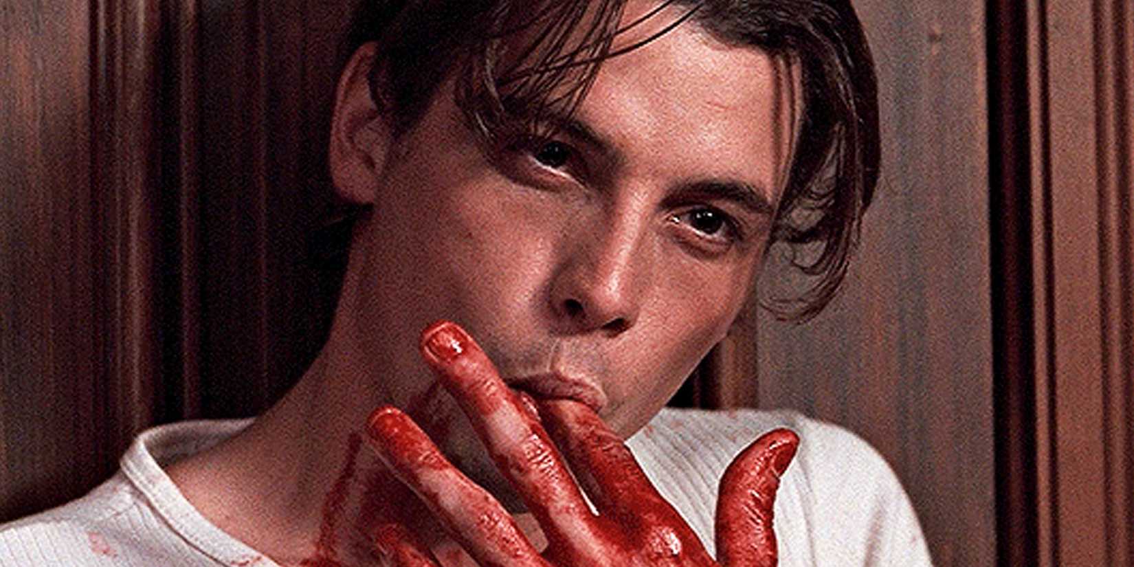 Billy Loomis licking blood off his finger in Scream