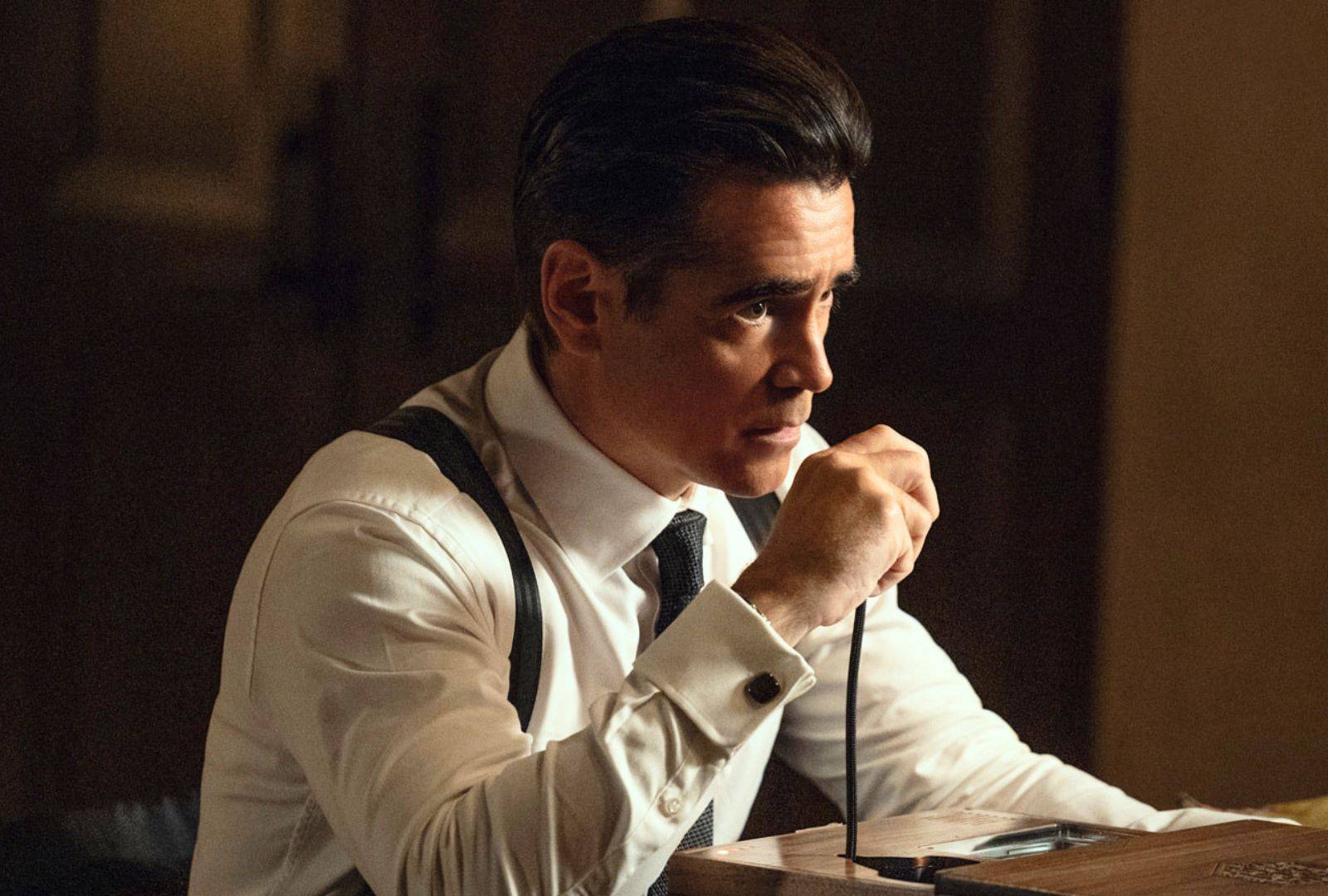 does colin farrell smoke cigarettes Showbiz film actor celebrity head shoulders smoking cigarette hi-res stock photography and images Penguin actor Colin Farrell claims