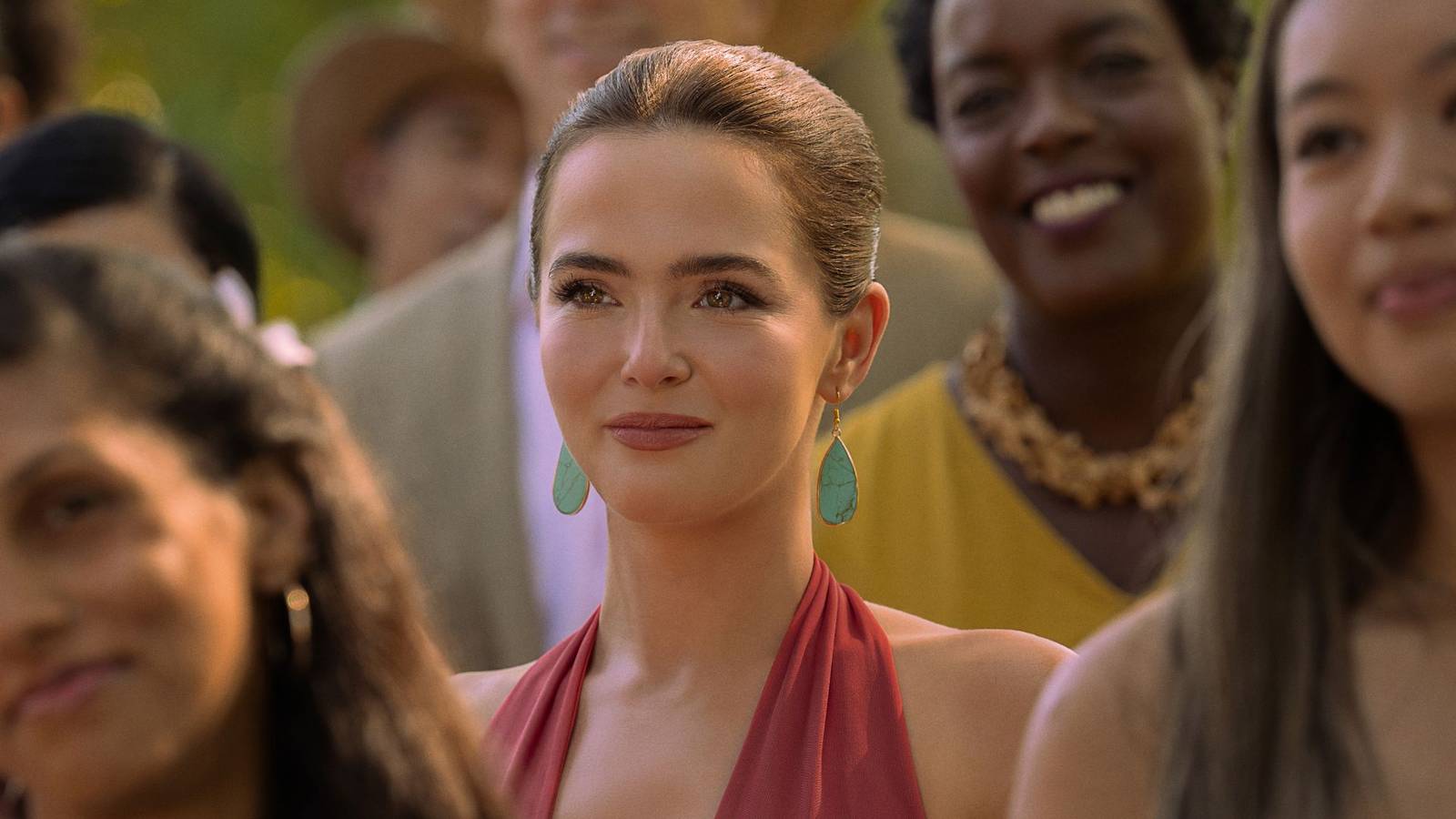 Netflix's New 118-Minute Zoey Deutch Movie Debuts With Near-Perfect Rotten Tomatoes Audience Score