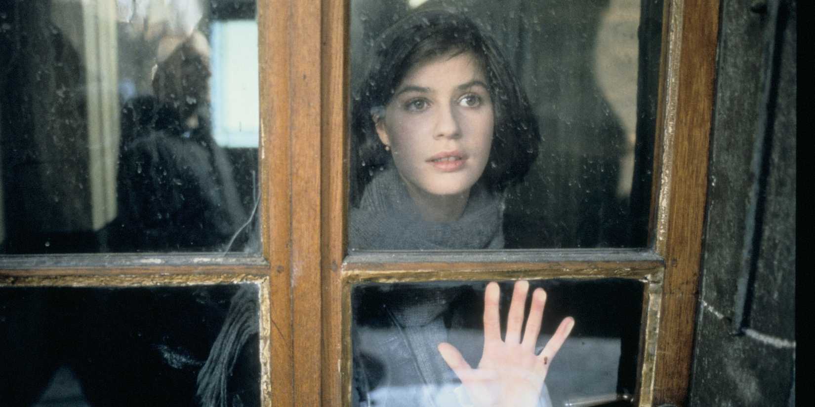 Woman from Three Colours Red looking out window