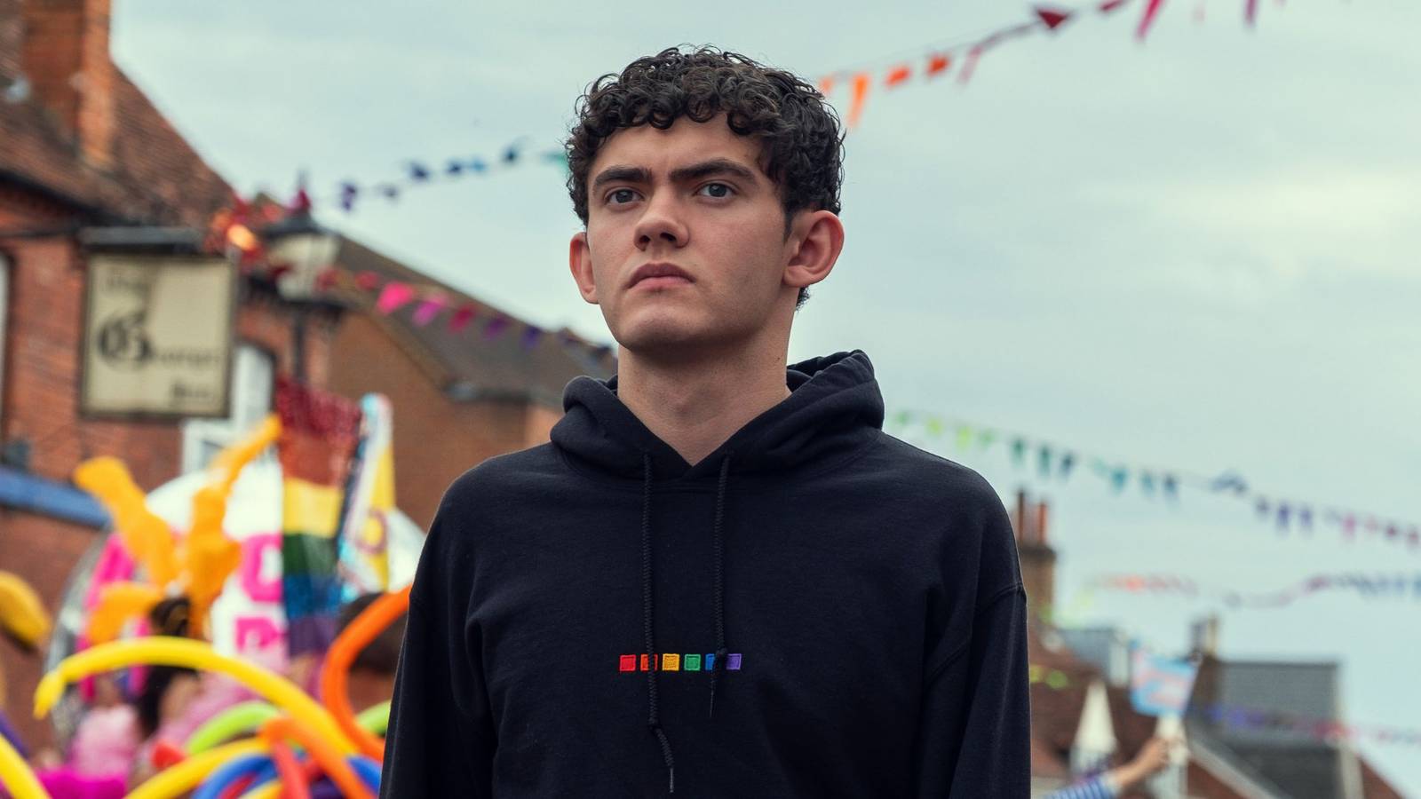 Netflix's New 114-Minute Drama Has Critics & Audiences in Agreement With ...