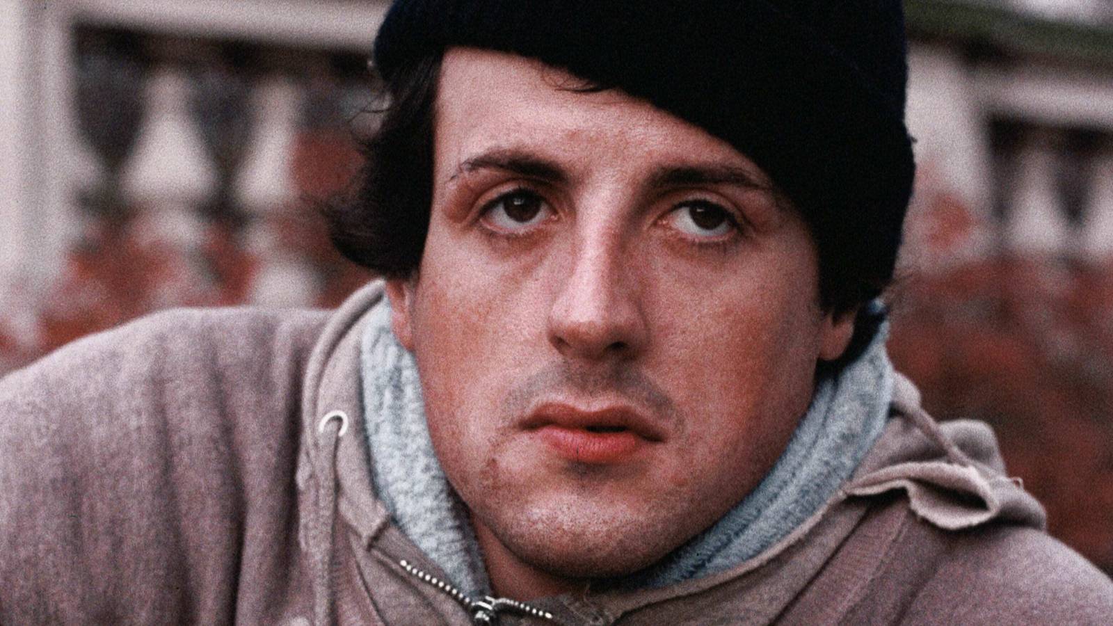 Sylvester Stallone feiert 50 Jahre Rocky zu Ehren des 250 ...