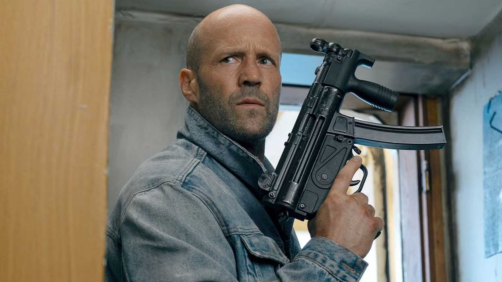 Jason Statham's Movie Mutiny Is a Character-Driven Siege Film Like Die Hard