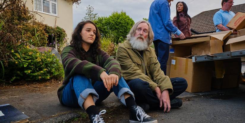 Apple TV Acquires 6-Episode Fantasy Comedy 'Small Prophets' with 100% RT Score