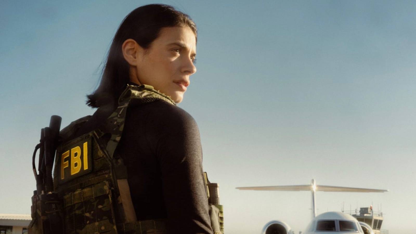 Laysla De Oliveira as Cruz on Lioness