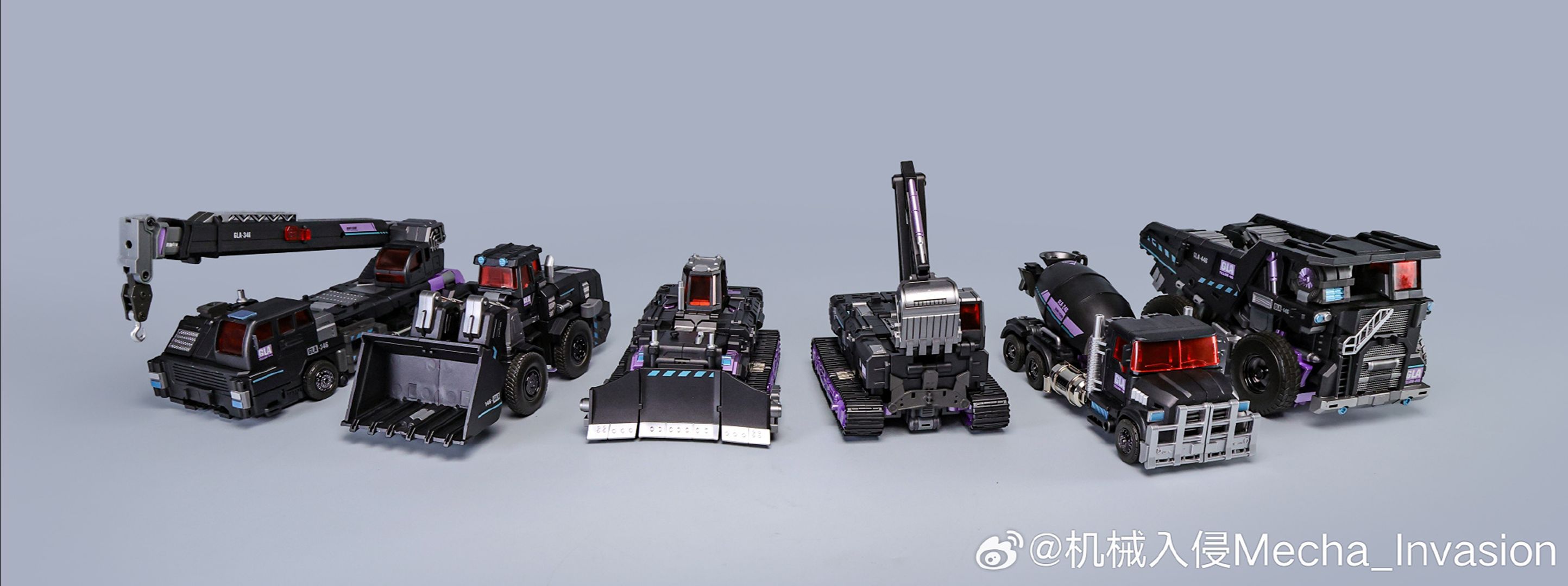 Transformers' Devastator Goes Dark With Massive Limited-Edition G1 Design