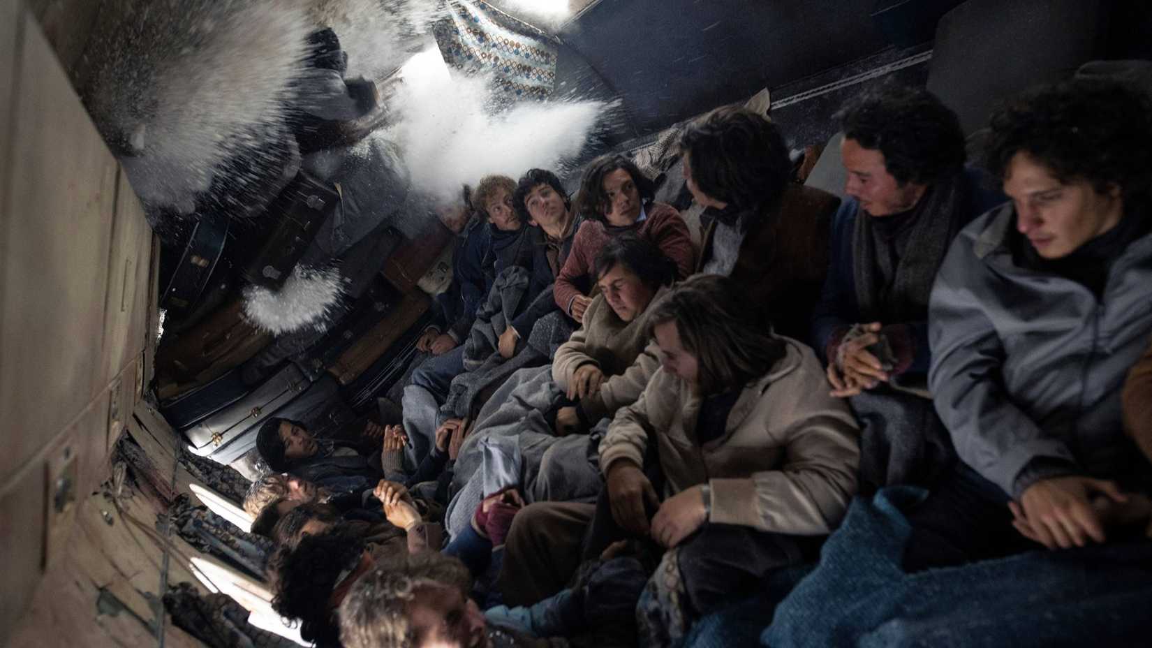 A still from survival thriller movie Society of the Snow (2013)