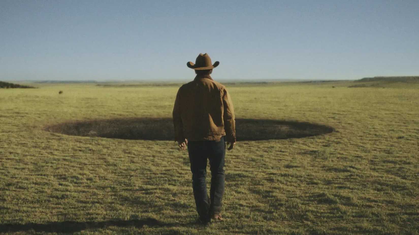 Prime Video's 2-Season Sci-Fi Western Is the Perfect Anti-Dutton Ranch ...