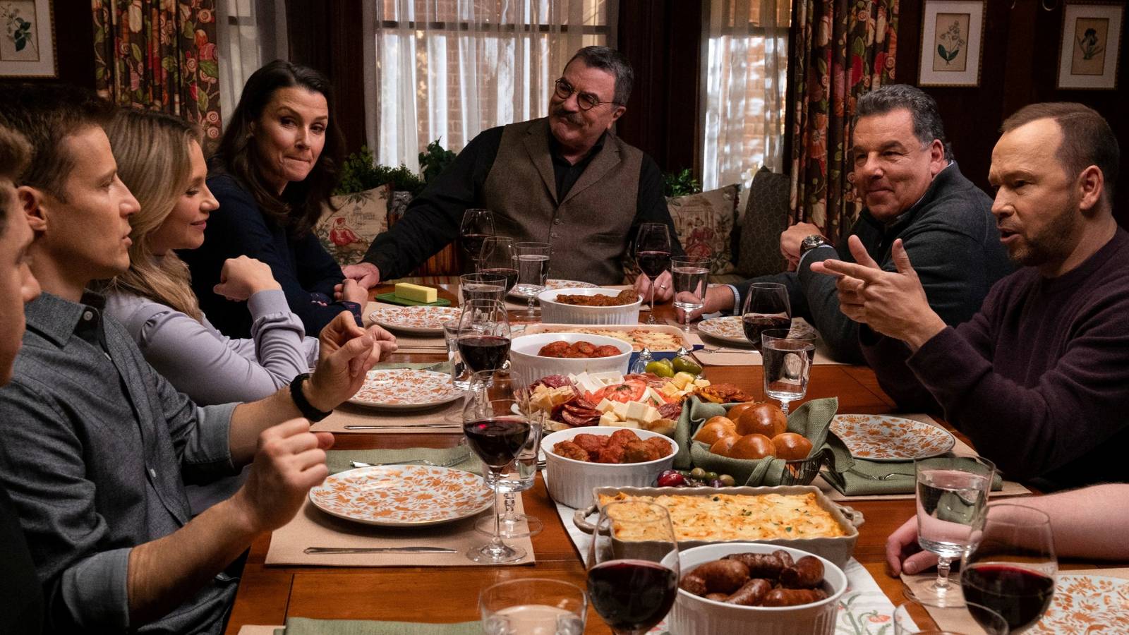 Peter Krause’s New NBC Crime Drama Is TV's New Anti-Blue Bloods