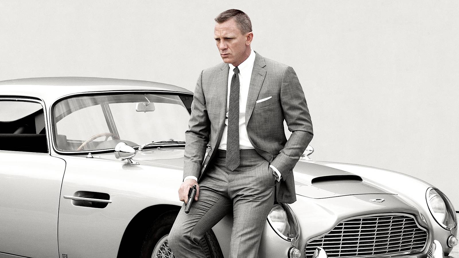 James Bond Confirmed To Return With Massive Reboot Before Next Movie