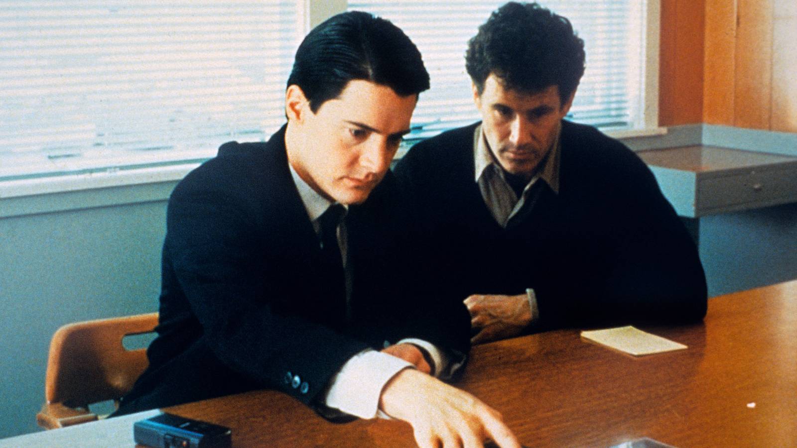 Twin Peaks Reaches No. 1 on Apple TV Store