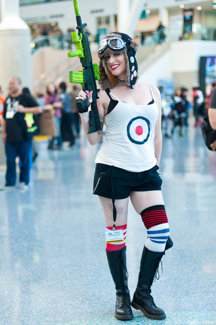 PHOTO PARADE: The Many Heroes and Villains of Comikaze 2014