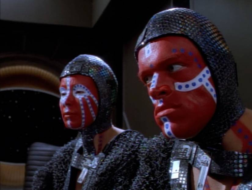 8 Very Imaginative Star Trek Aliens That Are Definitely Not Just Human ...