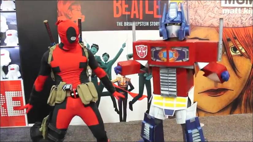 SDCC ' 13 | Deadpool dances, fights his way through Comic-Con
