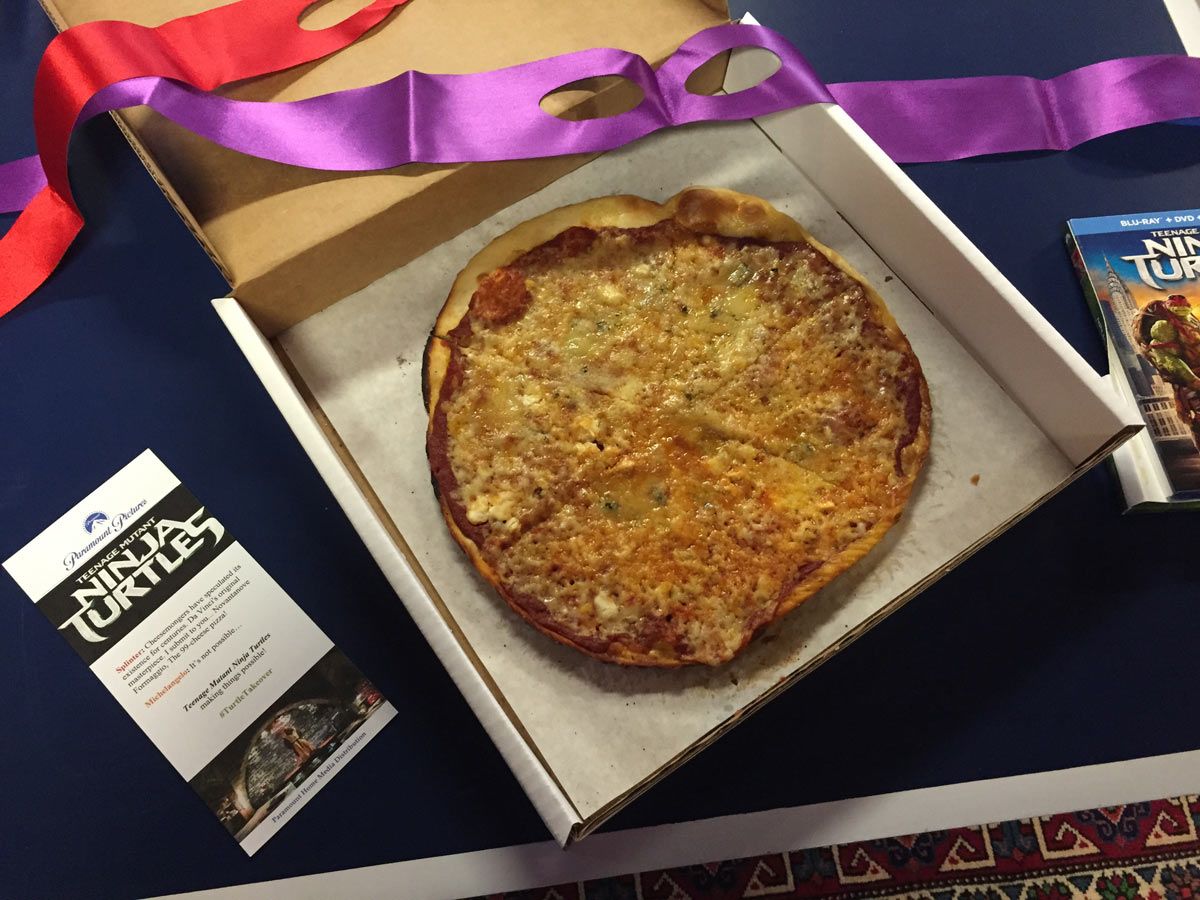 CBR unboxes the 'Teenage Mutant Ninja Turtles' 99-cheese pizza