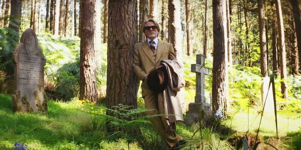 Daniel Craig's Wake Up Dead Man: A Knives Out Mystery Finally Unveils ...