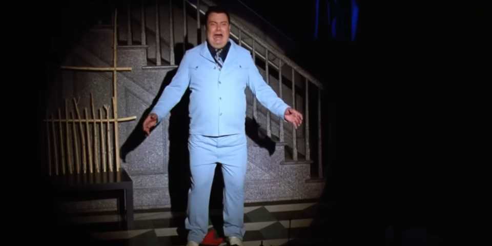 otho-screaming-after-having-his-outfit-changed-in-beetlejuice-s-ending.jpg