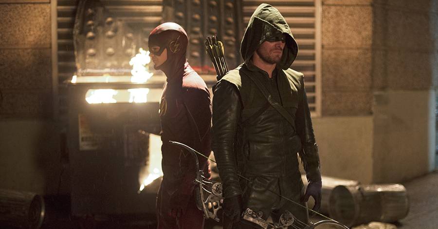 COMIC REEL: Amell Says Next 