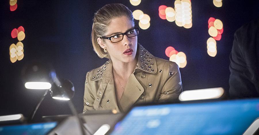 Felicity's Pride Takes A Backseat To Stop Armageddon In 