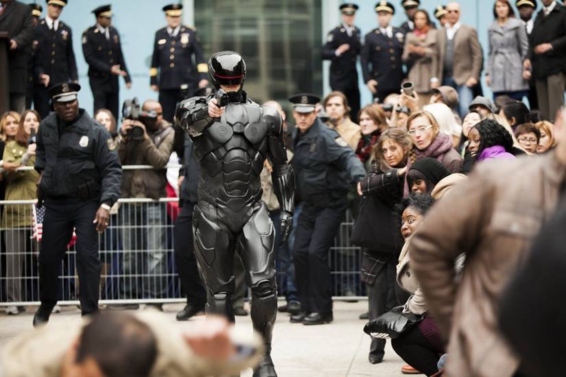 'RoboCop' Director Talks Cast, Characters as New Photos Debut