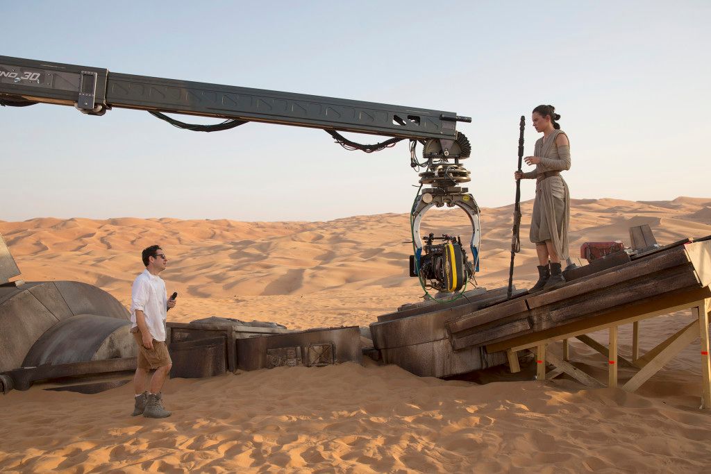 New 'Star Wars' Images Go Behind the Scenes of 'The Force Awakens'