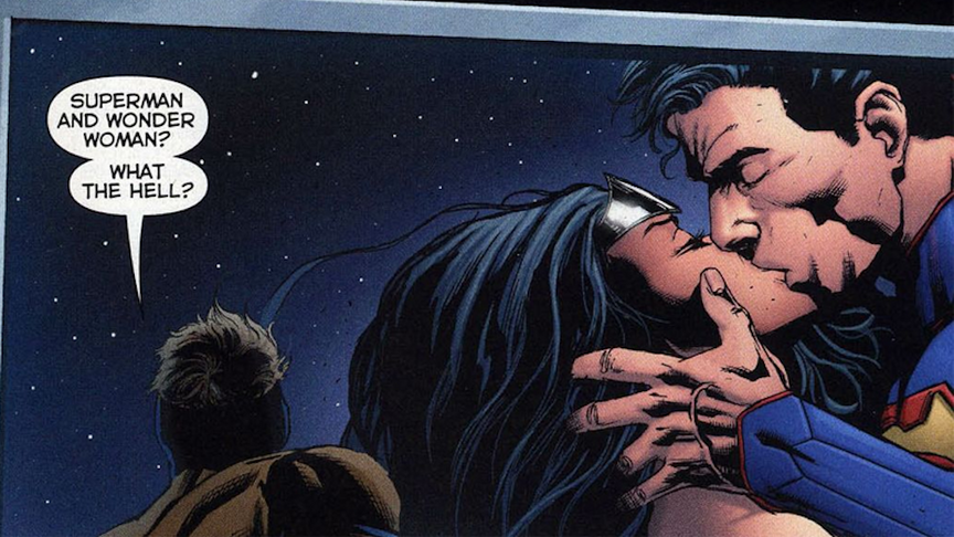 Superman kissing Wonder Woman